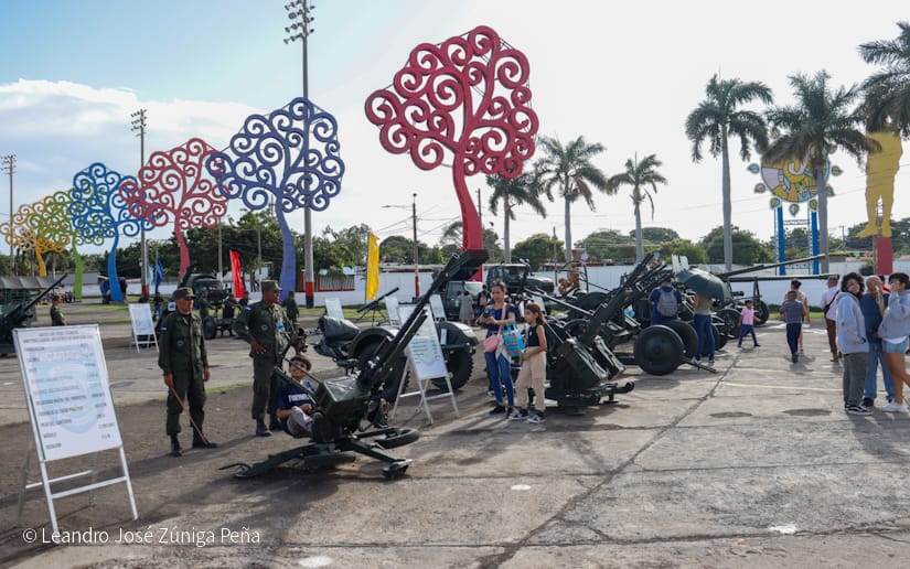 Exposicion-militar-21