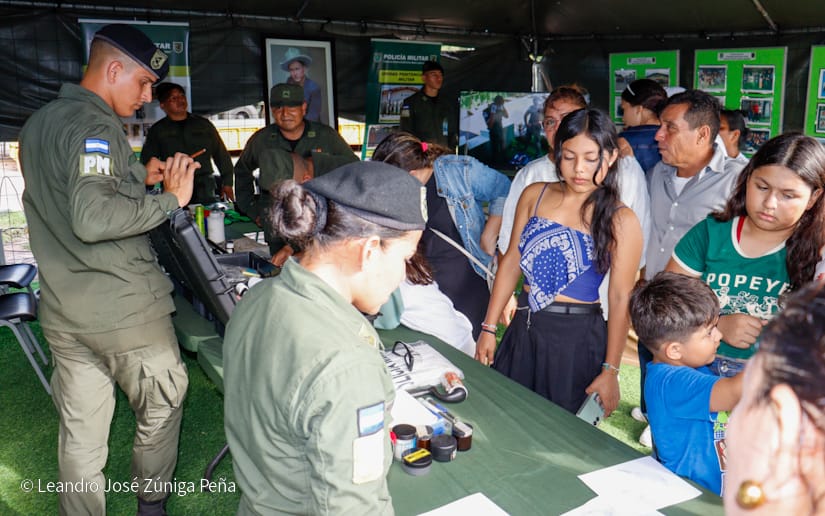Exposicion-militar-9