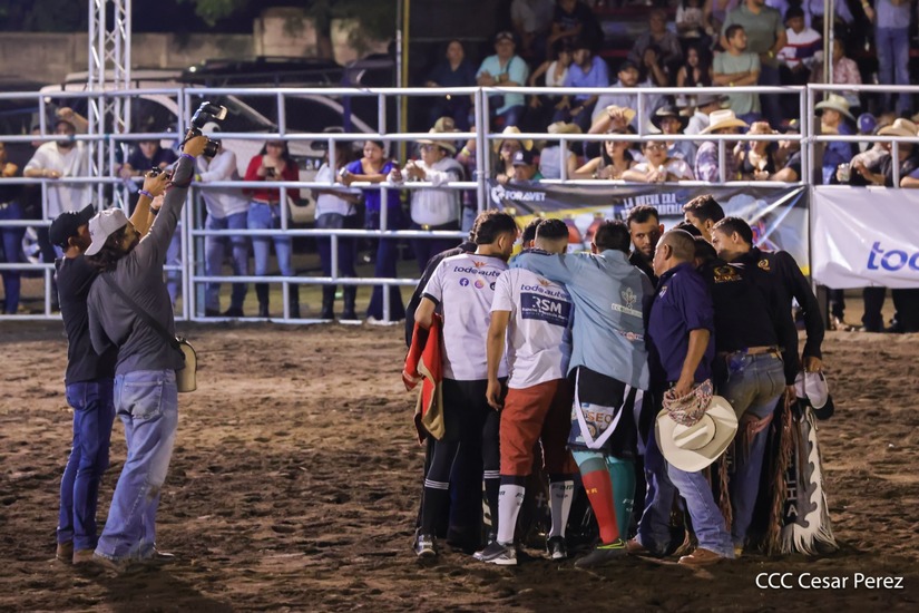 FERIA-GANADERA--(34)