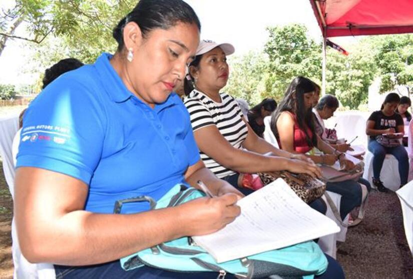 MUJERES-EMPRENDEDORAS-4