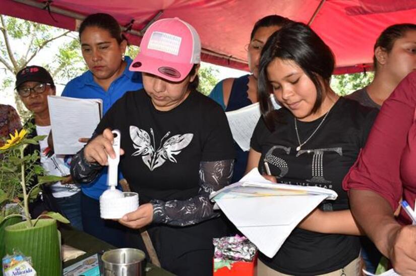 MUJERES-EMPRENDEDORAS-5