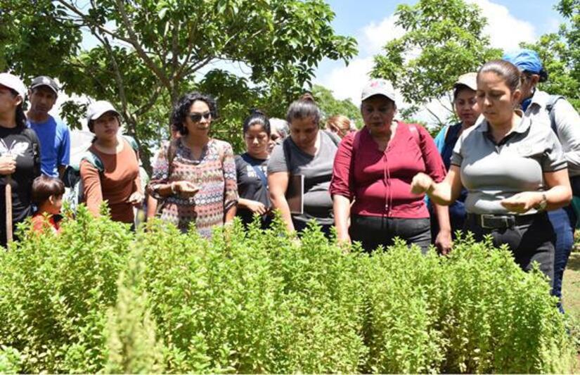 MUJERES-EMPRENDEDORAS-7