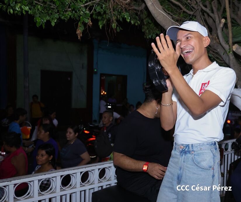 GRITERIA-CHIQUITA--(11)