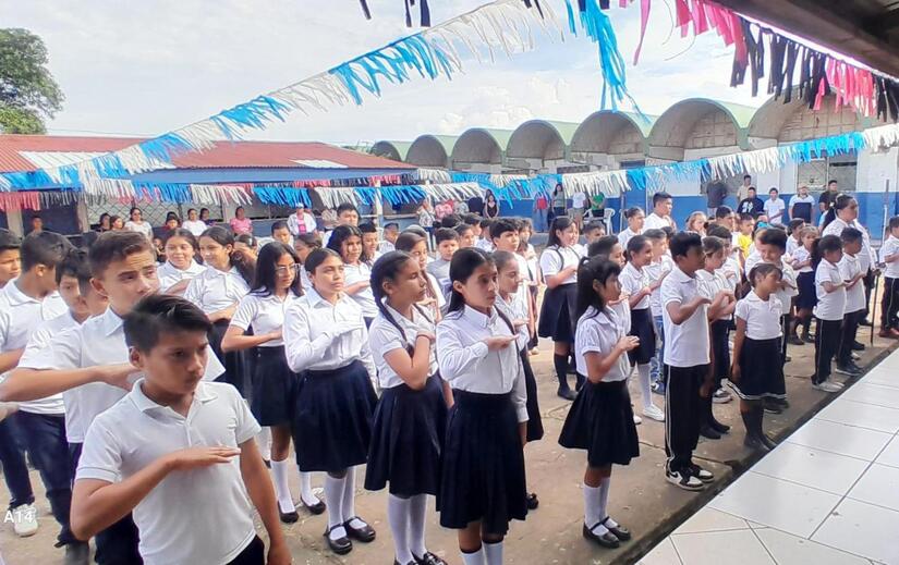 DESFILES-PATRIO-CARAZO-(10)