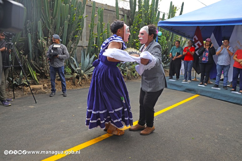 CALLES-PARA-EL-PUEBLO17