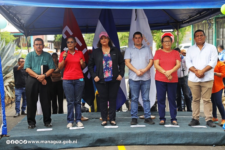 CALLES-PARA-EL-PUEBLO19