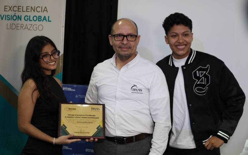 reconocimiento-jovenestalentos-8