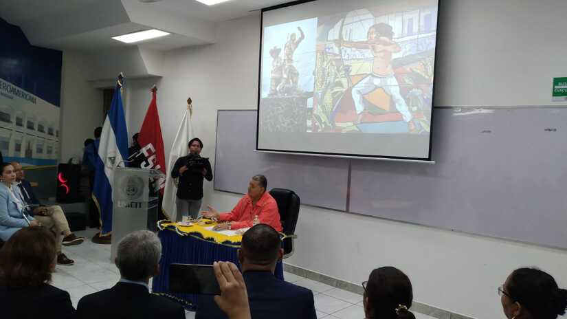 Conferencia-Moises-Absalon-Pastora-3