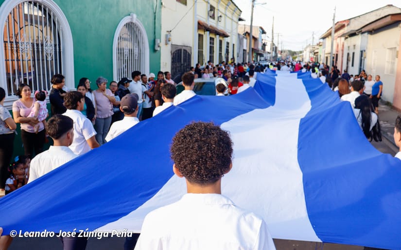 DESFILE-CARAZO--(107)