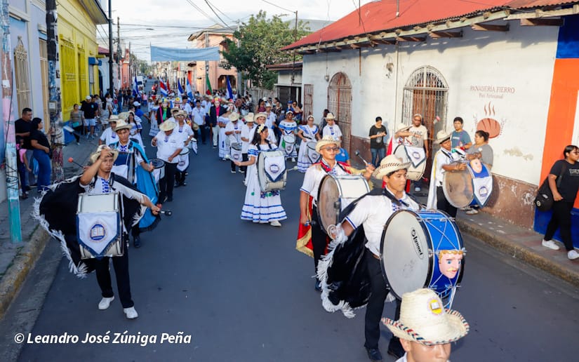 DESFILE-CARAZO--(116)