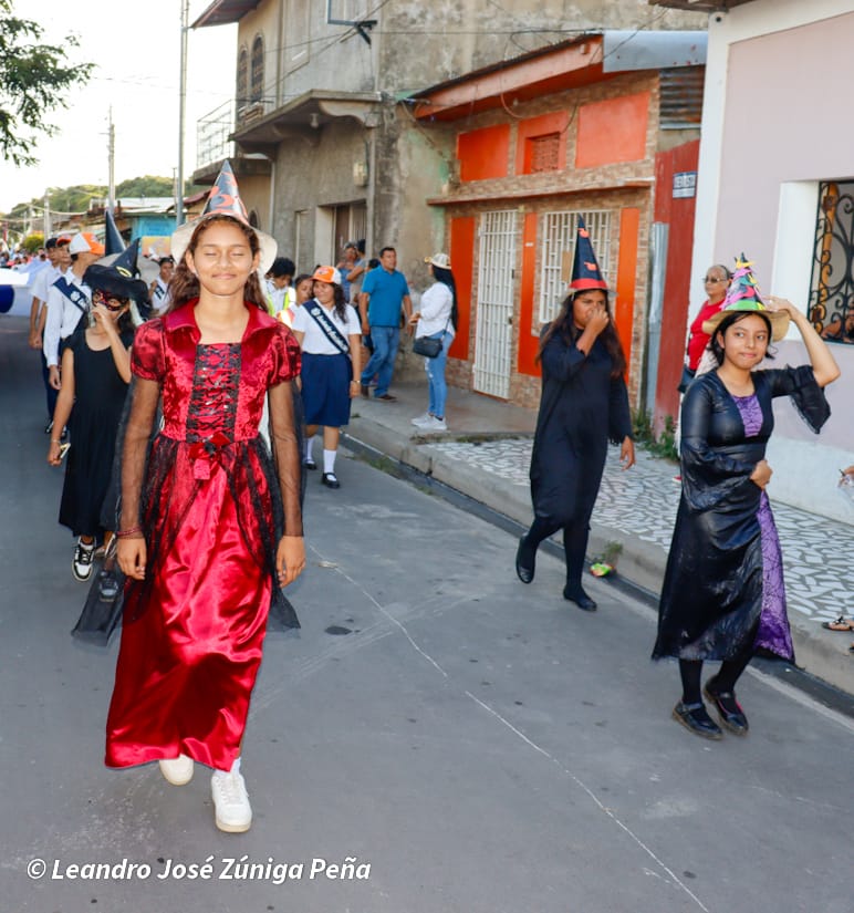 DESFILE-CARAZO--(118)