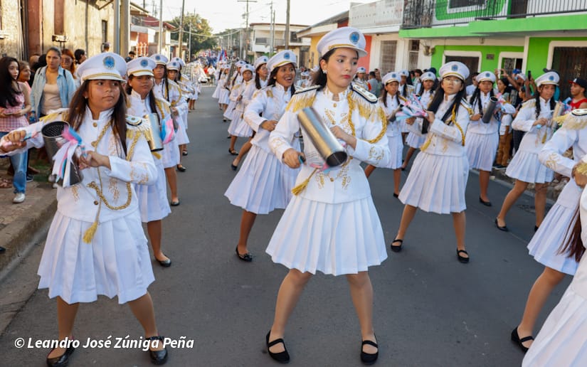 DESFILE-CARAZO--(133)