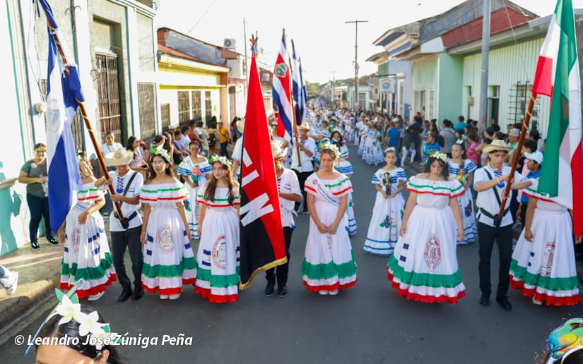 DESFILE-CARAZO--(146)
