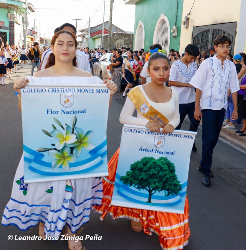 DESFILE-CARAZO--(153)
