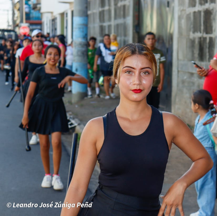DESFILE-CARAZO--(166)