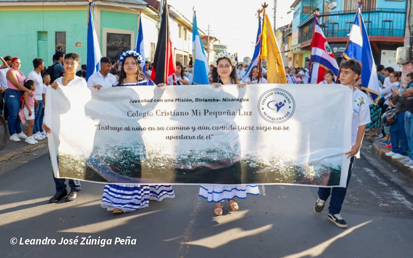 DESFILE-CARAZO--(167)