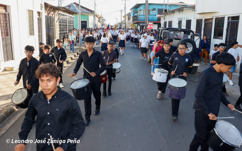 DESFILE-CARAZO--(168)