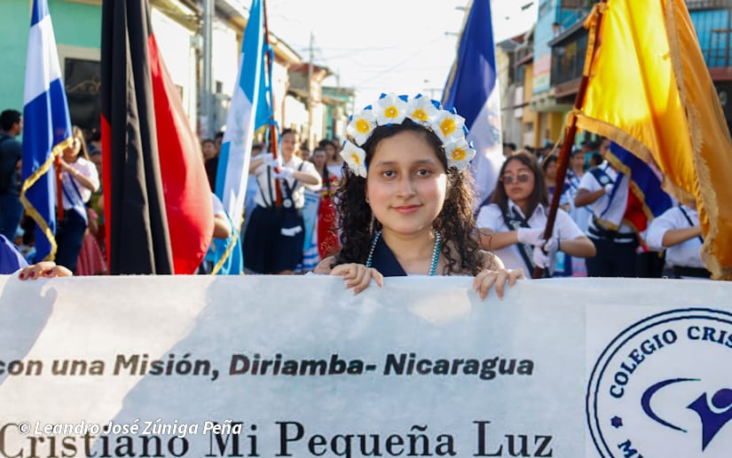DESFILE-CARAZO--(170)