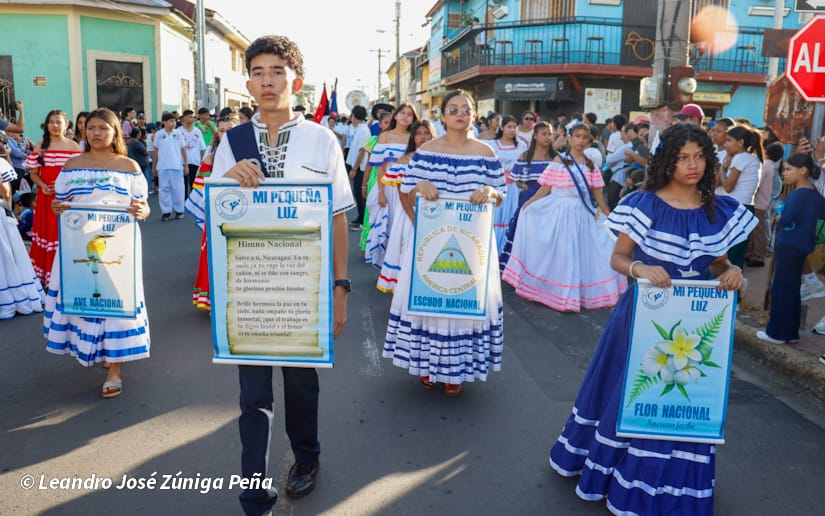 DESFILE-CARAZO--(171)