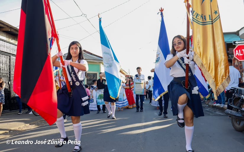 DESFILE-CARAZO--(173)