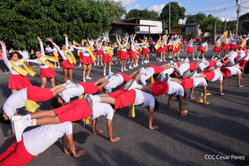 Desfile-Escolar--(11)