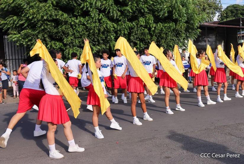 Desfile-Escolar--(12)