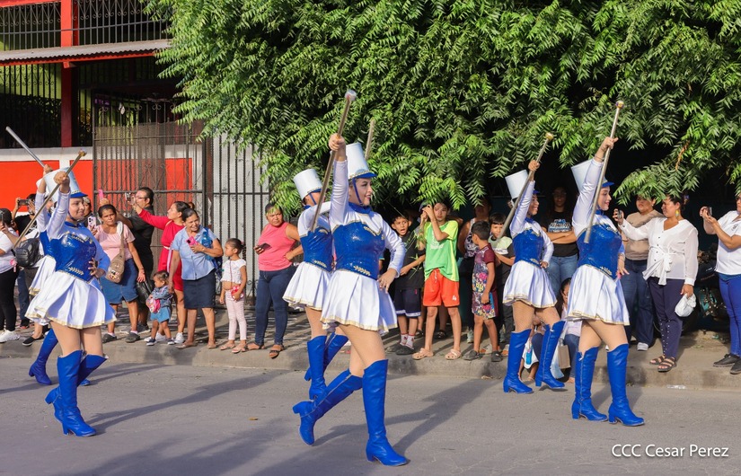 Desfile-Escolar--(18)