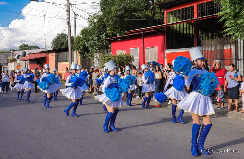 Desfile-Escolar--(19)