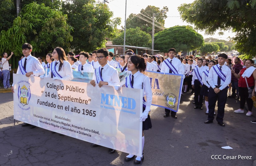 Desfile-Escolar--(6)