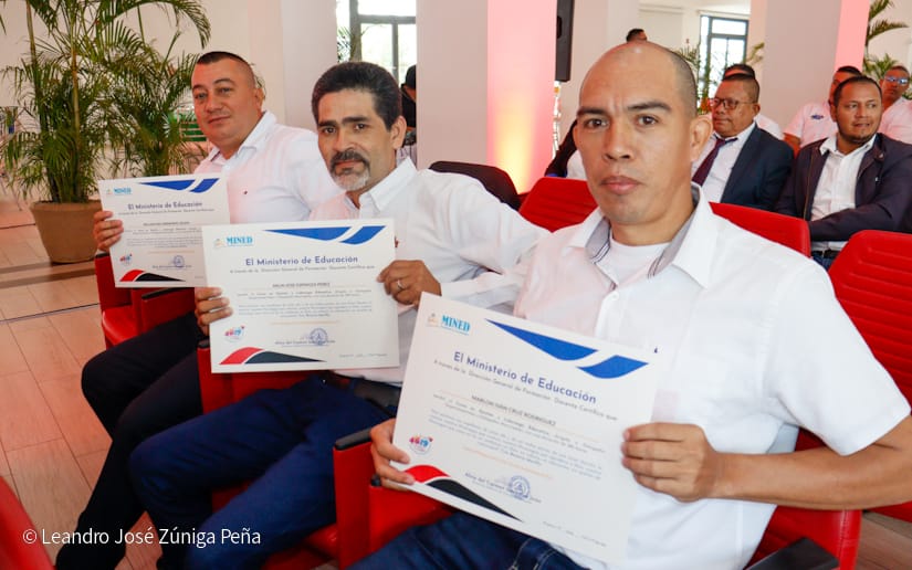 CERTIFICACION9