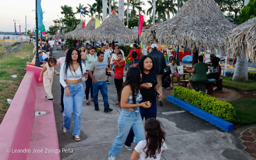 Salvador-Allende--(4)