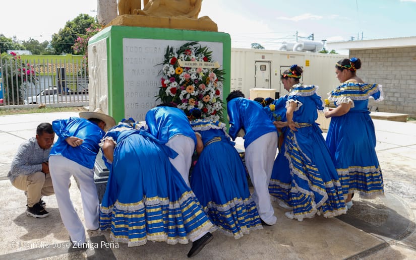 Homenaje-Terremoto-72-8