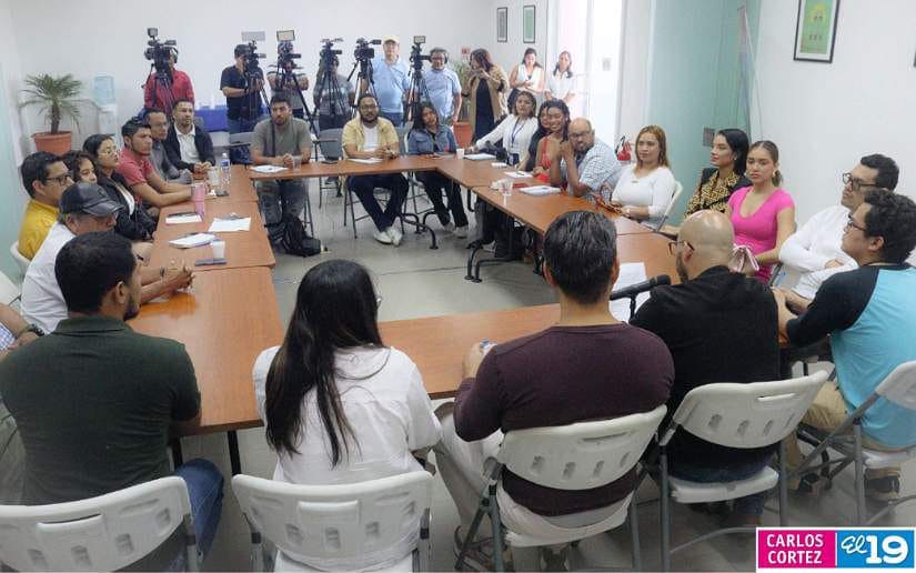 otras-comunicadores7