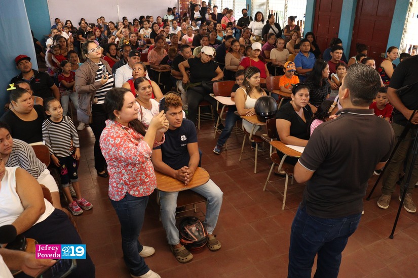 Bono--Presidencial-Escolar6