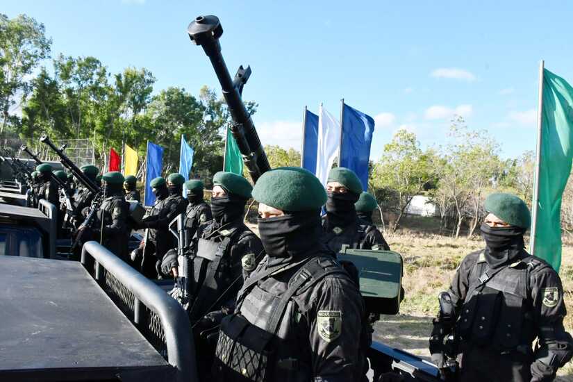 ENTREGA-DE-TACTICA-MILITAR6