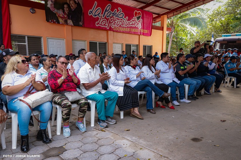 UNIDAD-DE-BOMBEROS-EN-TIPITAPA19