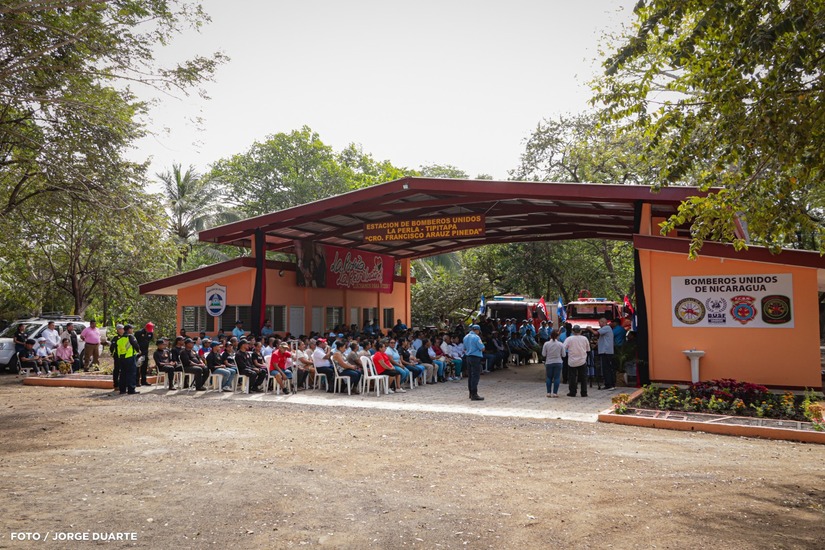 UNIDAD-DE-BOMBEROS-EN-TIPITAPA4