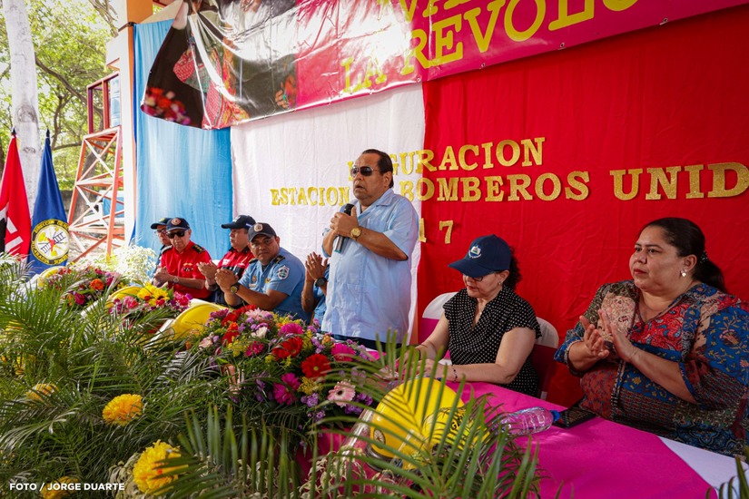 UNIDAD-DE-BOMBEROS-EN-TIPITAPA8