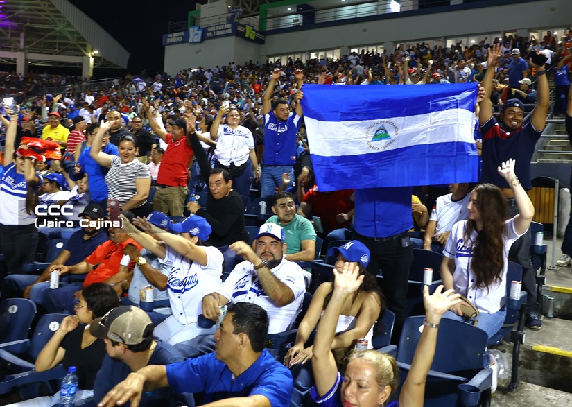 Juego-Final-de-la-Serie-de-las-Americas-(102)