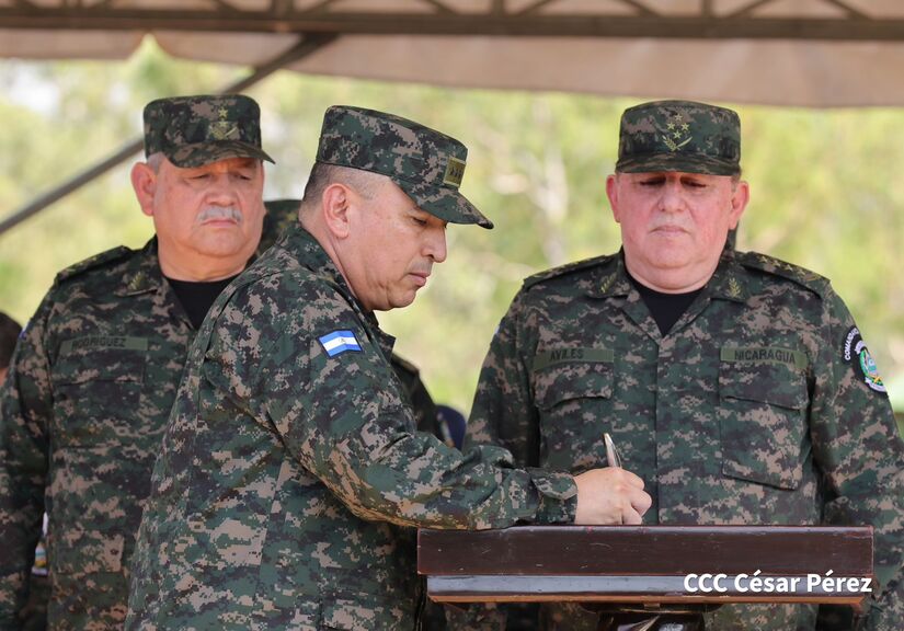 EJERCITO-DE-NICARAGUA-17
