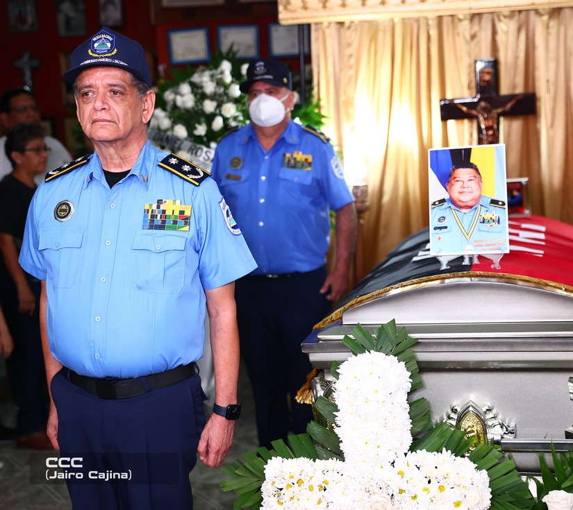 Comisionado-General-Yuri-Valle-Olivares-(13)