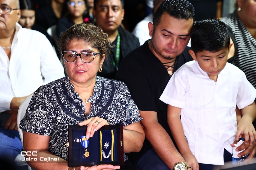 Comisionado-General-Yuri-Valle-Olivares-(14)