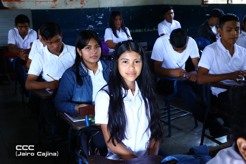 Programa-Secundaria-a-Distancia-en-el-Campo-25