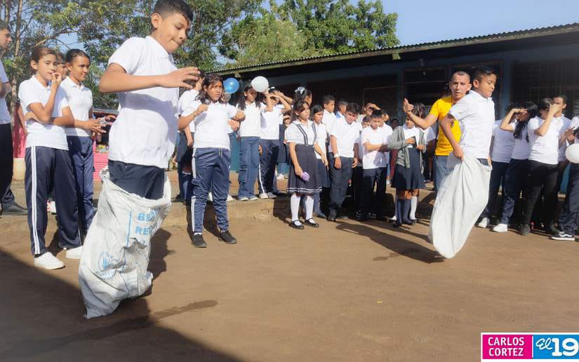 SECUNDARIA-A-DISTANCIA-EN-EL-CAMPO-1