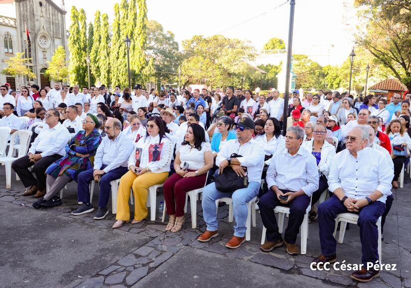 1-ASAMBLEA-NACIONAL-RINDE-HOMENAJE-A-RUBEN-DARIO-
