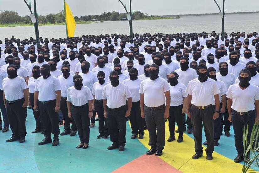 POLICIAS-VOLUNTARIOS-DE-RIO-SAN-JUAN-12