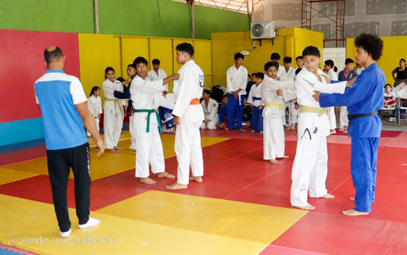 WhatsApp-Image-2025-02-11-at-17-17-16