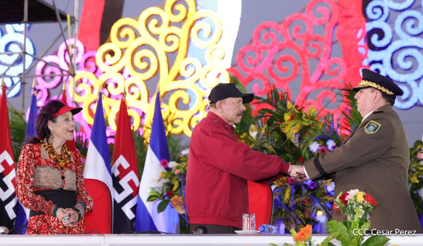 Juramentacion-al-Jefe-del-Ejercito-34