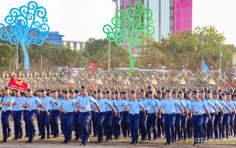 Juramentacion-al-Jefe-del-Ejercito-7