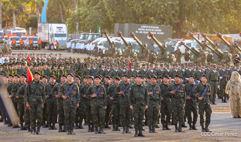 Juramentacion-al-Jefe-del-Ejercito-9